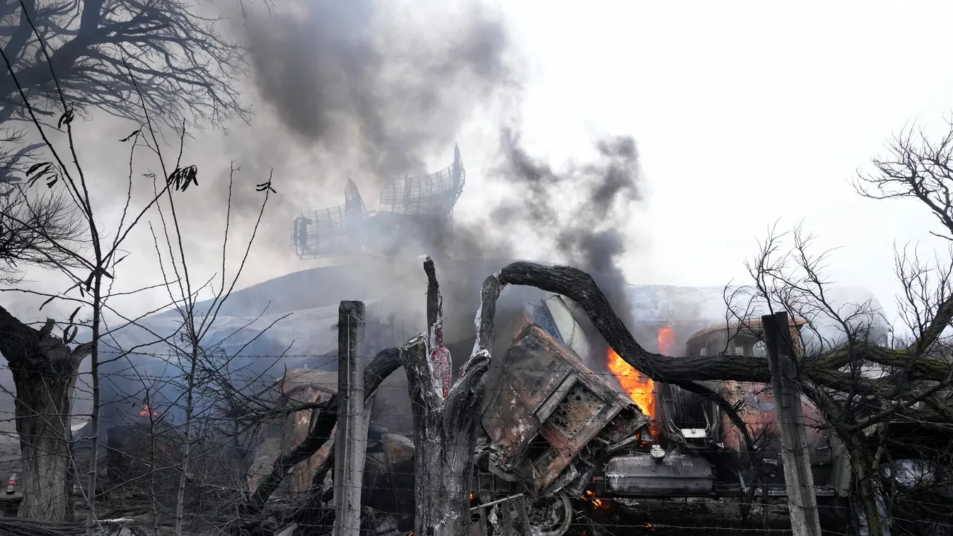 Ukrán válság, 2022. Ukrajna, füst, támadás, robbantás, megrongálódott radarrendszerb, radar, PUTYIN, Vlagyimir 