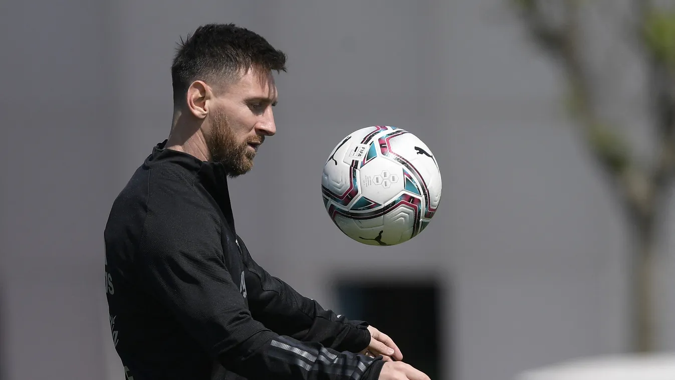 Horizontal HEADSHOT FOOTBALL TRAINING PROFILE, Lionel Messi, edzés 