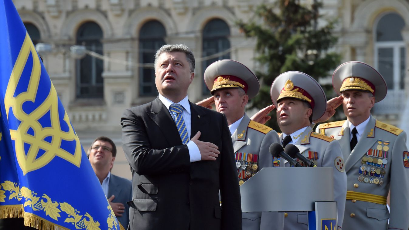 Ukrajna Kijev katonai parádé függetlenség napja Petro Porosenko 