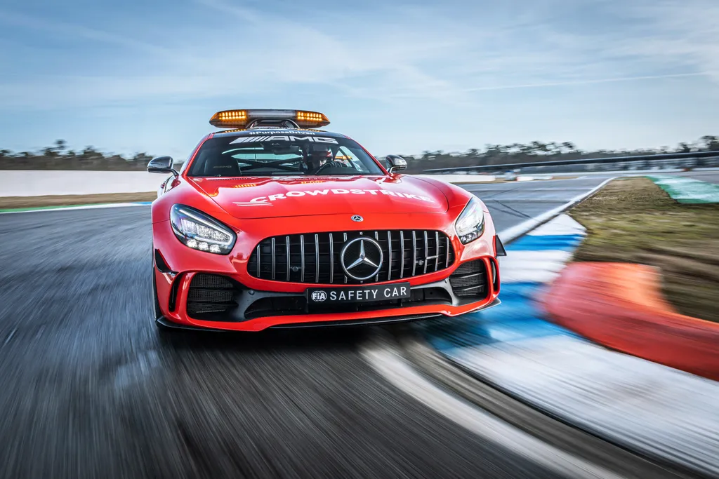 Forma-1, Safety Car, biztonsági autó, Mercedes AMG GT R 