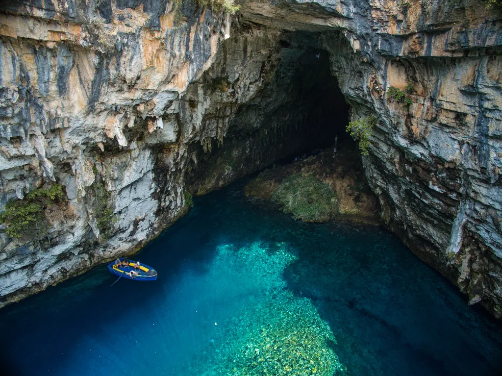 barlangi tó Görögország  Famous Melissani cave with a lake in Kefalonia island, Greece Greece Greek mediterranean Ionio Ionian cave caves famous beaches Myrtos Fiskardo Assos Lourda 