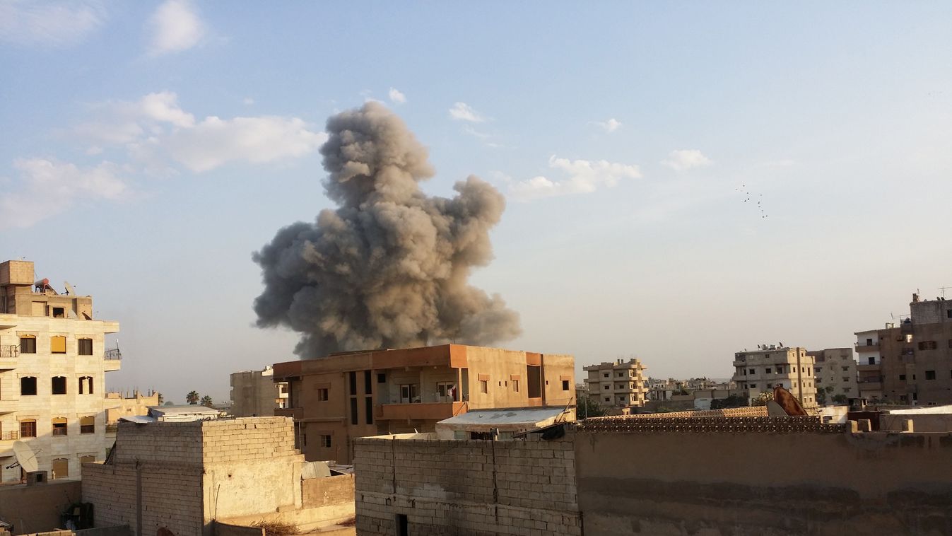 raqqah airstrike bodies Syrian army Esed forces body bag ISIS 130 people killed Syrian warplanes ISIL SQUARE FORMAT 