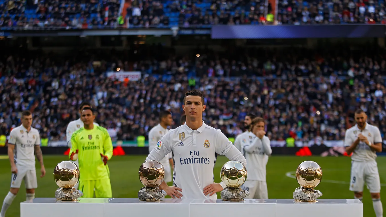 Cristiano Ronaldo Érem, kitüntetés Közéleti személyiség foglalkozása labdarúgó sportoló SZEMÉLY TÁRGY 