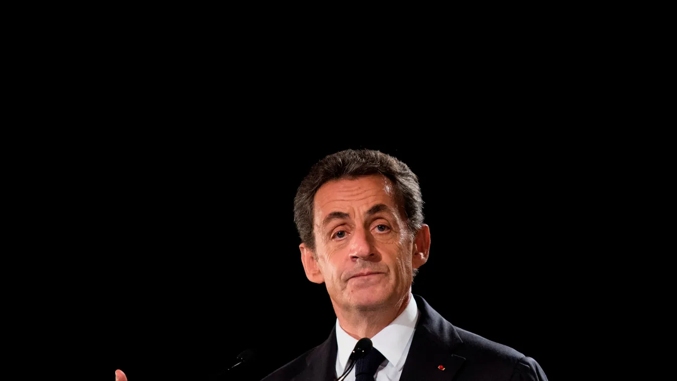 vote politics Horizontal Former French president and candidate for the right-wing Les Republicains (LR) party primary ahead of the 2017 presidential election, Nicolas Sarkozy,  delivers a speech as he holds a public meeting as part of his election campaig