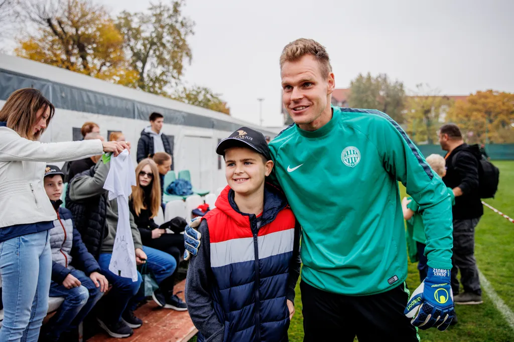 Ments Életet Közhasznú Alapítvány, találkozó, Fradi, Ferencváros, gyerek, gyerekek, futball, labdarúgás, közönség 