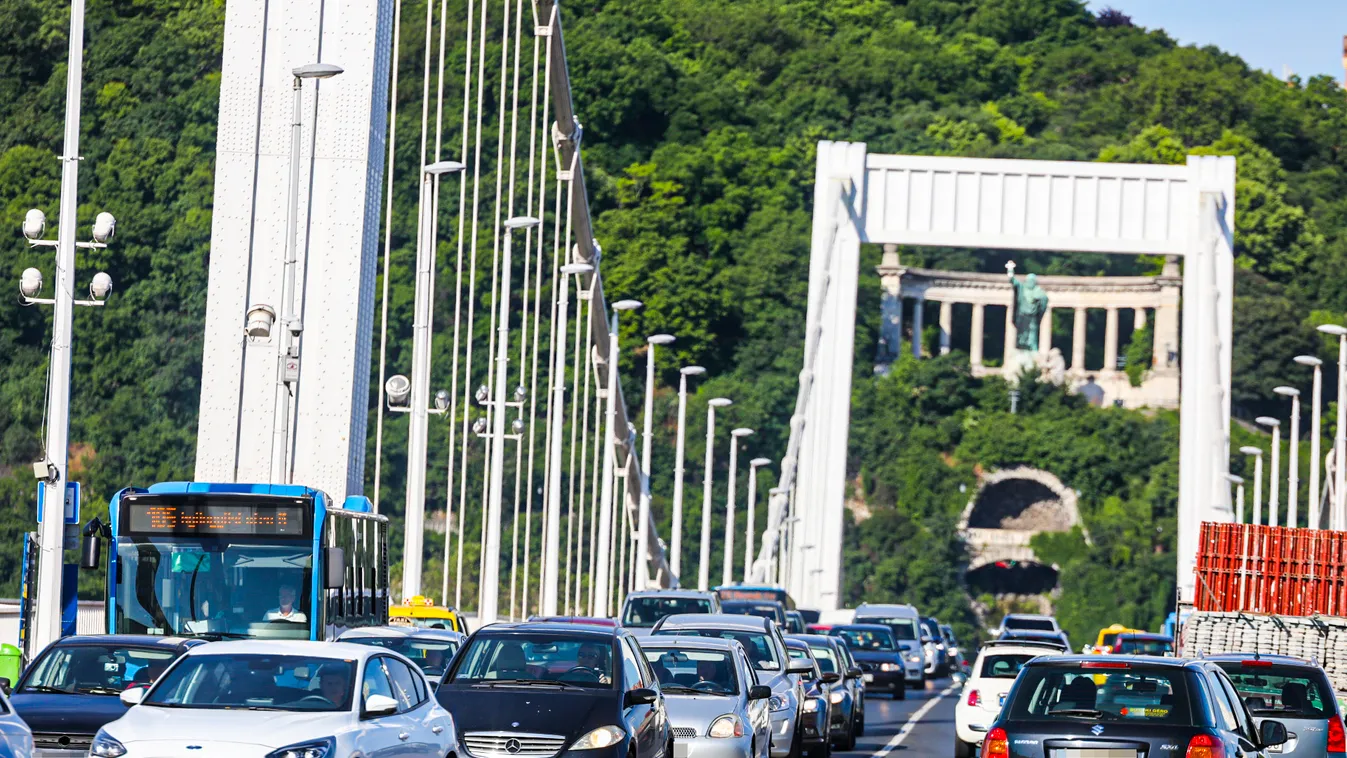 dugó, torlódás, forgalom, közlekedés, lezárás, Budapest, Erzsébet híd, 2021.06.16. 