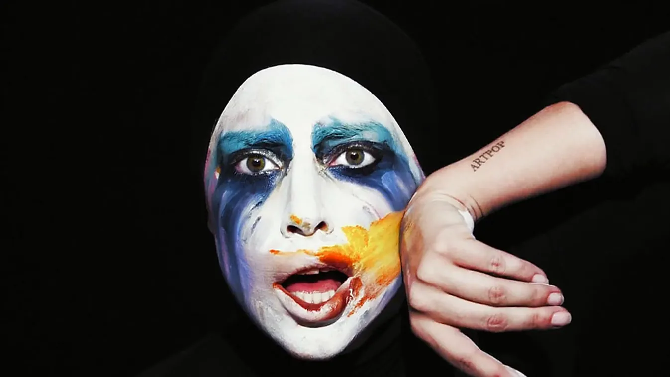 Lady Gaga Applause című számának videoklipje