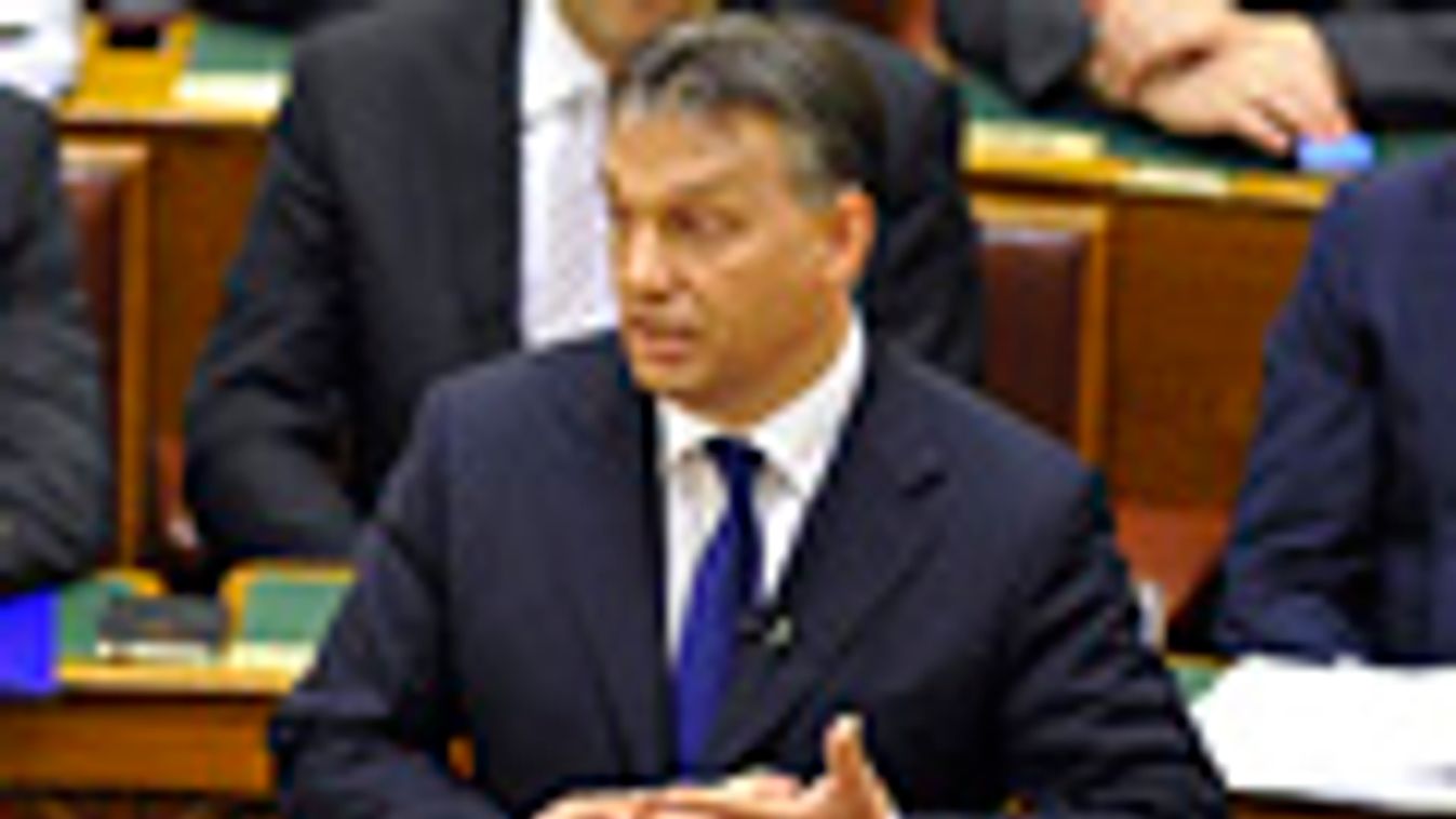 országgyűlés, parlament, pelnáris ülés, Orbán Viktor, Orbán megint hadat üzent a bankoknak