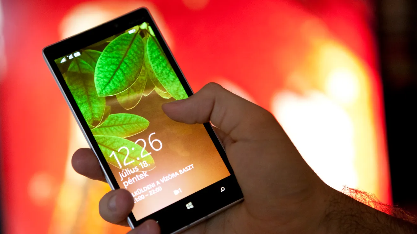 Nokia Lumia 930 okostelefon 