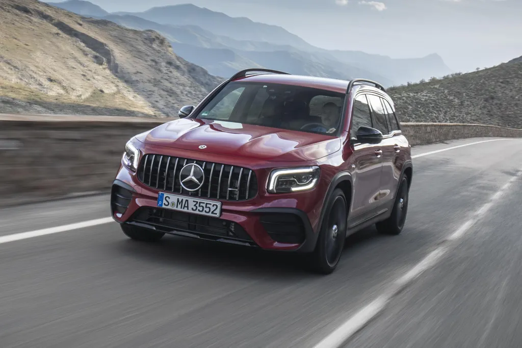 Der neue Mercedes-Benz GLB und Mercedes-AMG GLB 35 4MATIC / Andalusien 2019

The new Mercedes-Benz GLB and Mercedes-AMG GLB 35 4MATIC / Andalusia 2019 Mercedes-Benz Cars GLB The new Mercedes-Benz GLB and the new Mercedes-AMG GLB 35 4MATIC: For family & fr