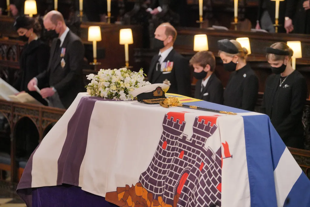 Fülöp herceg temetése, koporsó, kápolna 