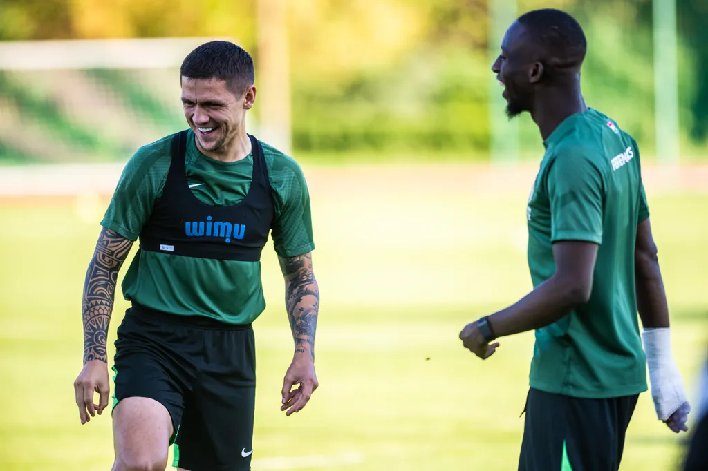 edzés, Fradi, FTC-MVM Sportközpont, Ferencváros, 2023. 09. 20., dejan sztankovics, Muhamed Besic 