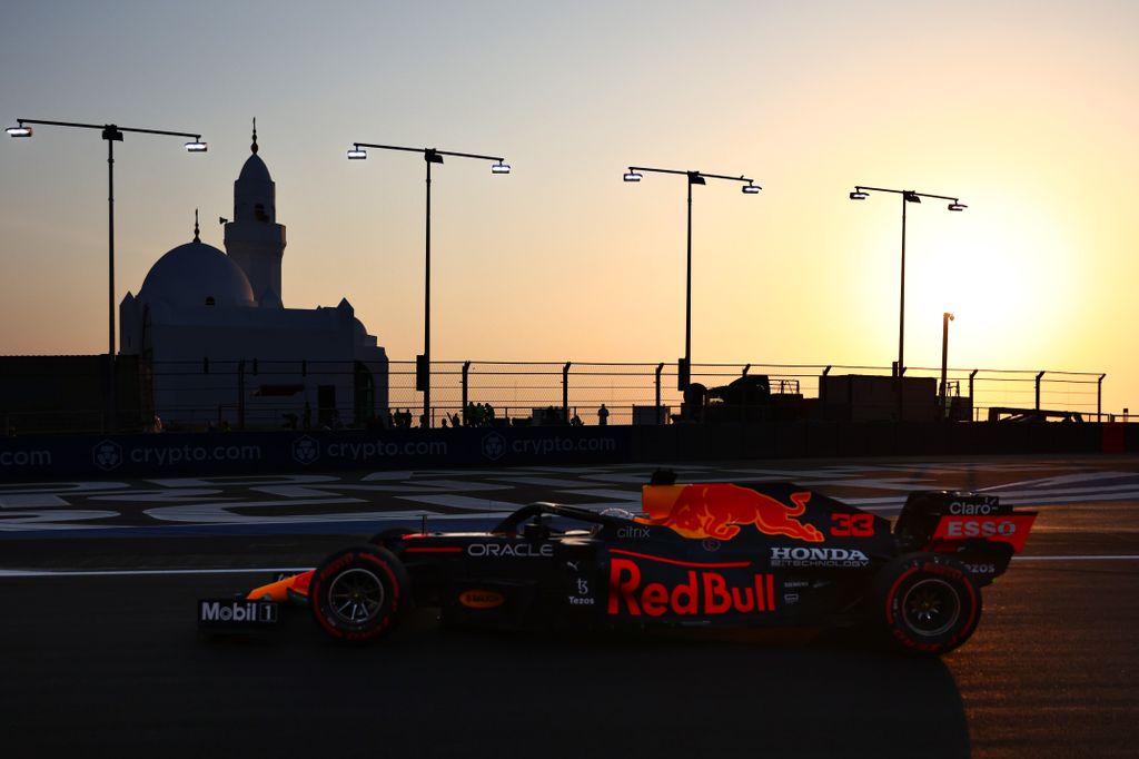 Forma-1, Max Verstappen, Red Bull, Szaúd-arábiai Nagydíj 2021, péntek 