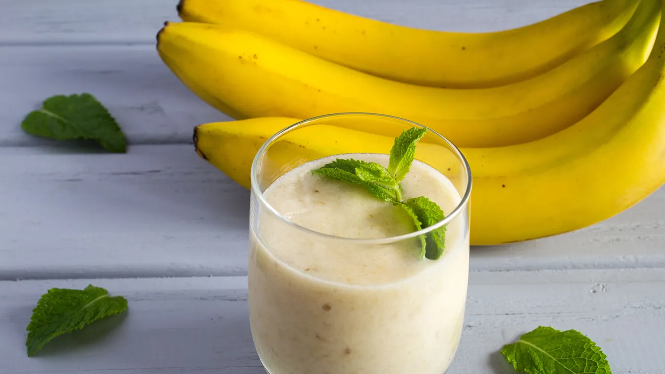 Diétás receptek banánnal banános smoothie turmix 