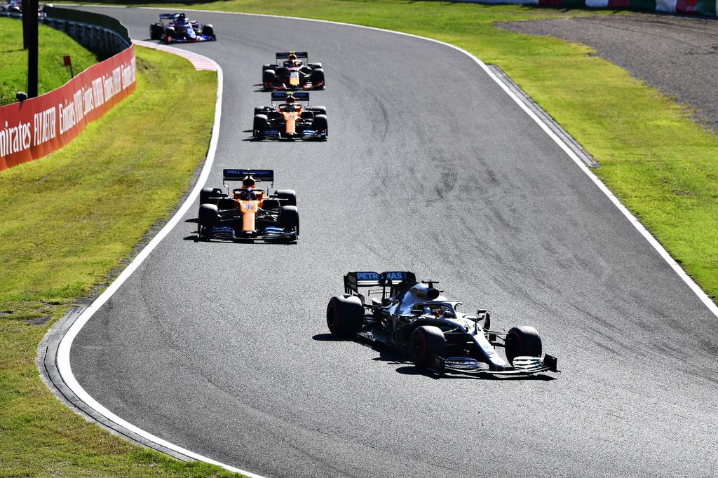 Forma-1, Japán Nagydíj, Hamilton, Mercedes, Sainz, McLaren 