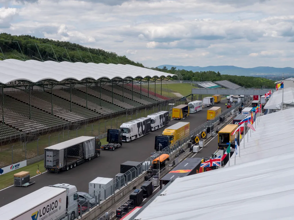 Forma-1, Magyar Nagydíj, Hungaroring kamionok 