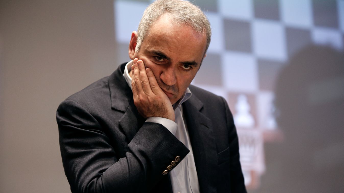 Chess handicap Garry Kasparov Greece Thessaloniki CHESS G???? ?asp???f ????da Tessa?????? a???a? s???? SQUARE FORMAT 