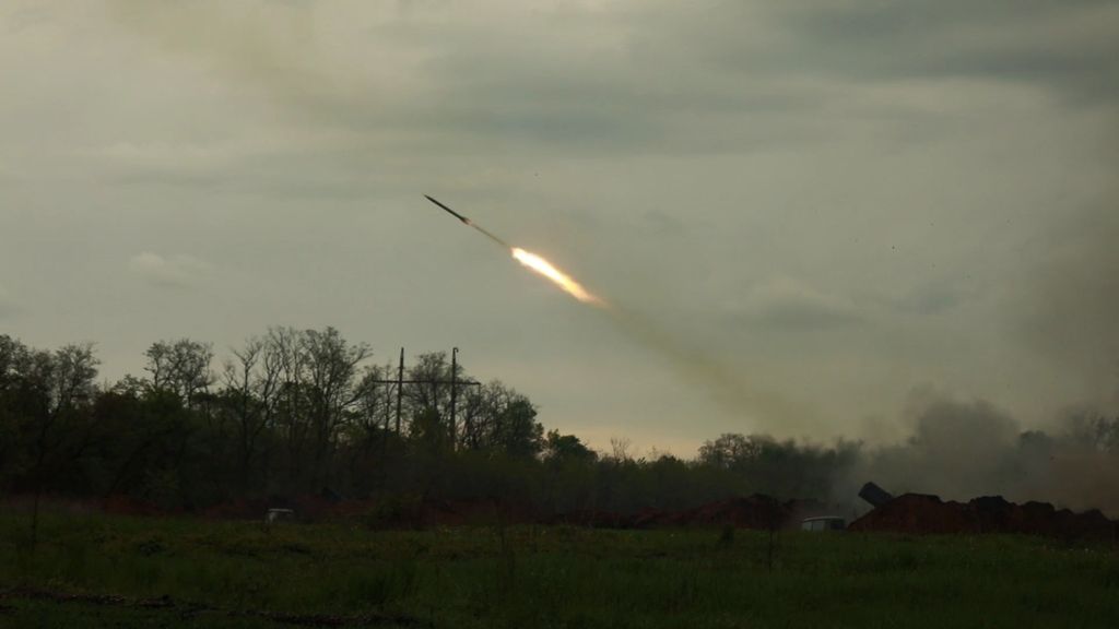 ukrán válság 2022, orosz ukrán háború, ukrajna  Ukraine Russia Military Operation military z missile strike shelling Horizontal 