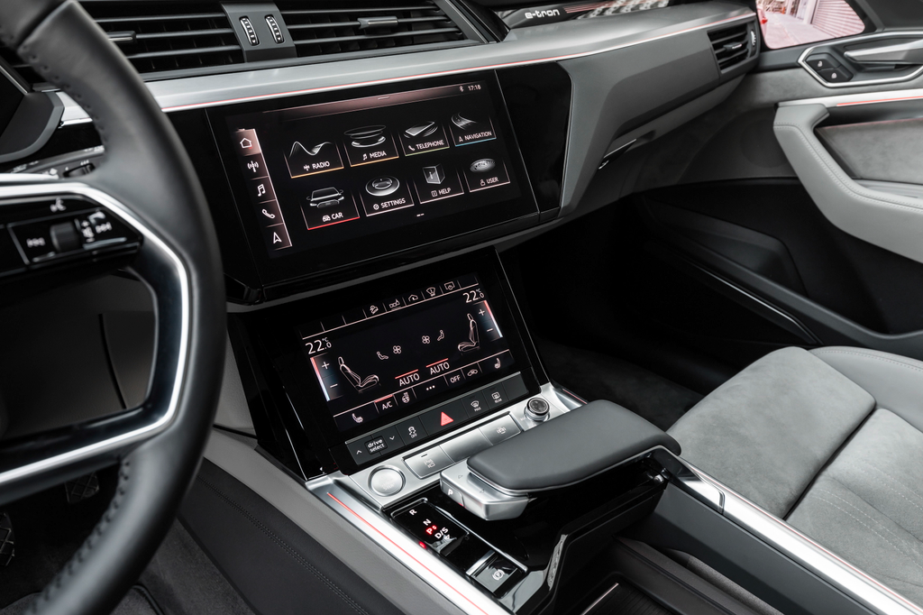 Audi e-tron menetpróba (2018) 