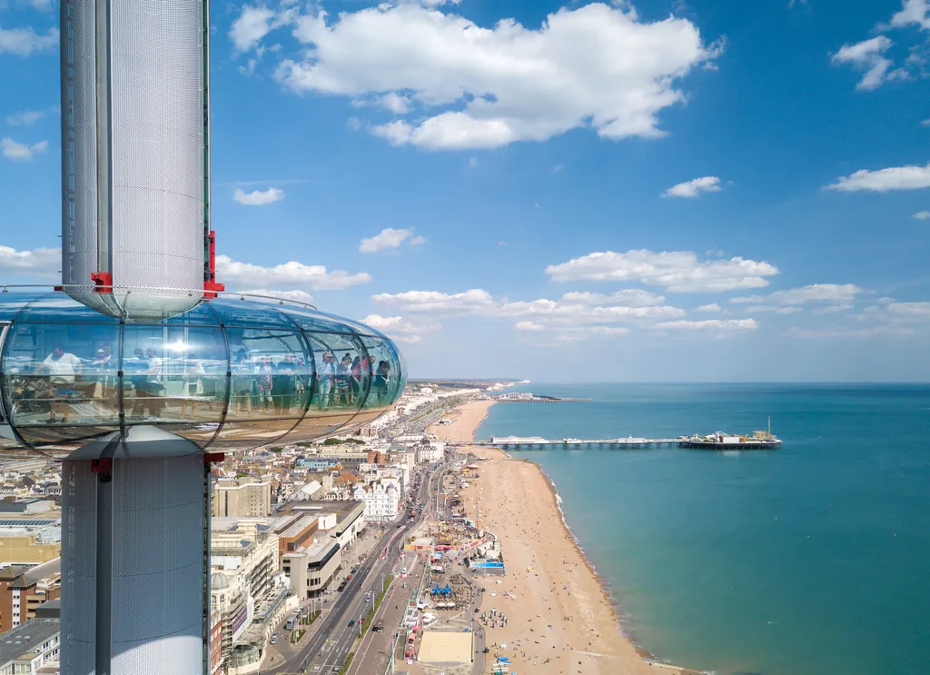 British Airways i360, i360 observation deck, kilátó, i360, British Airways, lift, torony, Brighton 