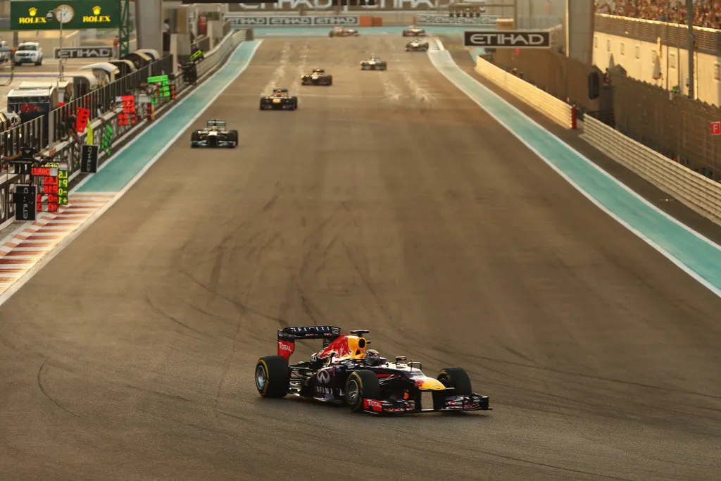 Forma-1, Sebastian Vettel, Red Bull, Abu-dzabi Nagydíj 2013 
