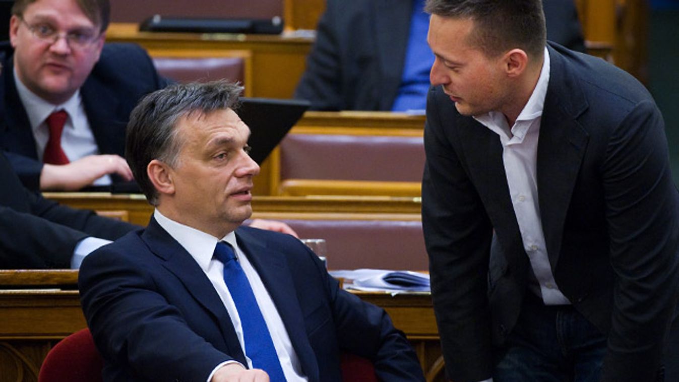 Orbán Viktor, Rogán Antal, parlament, plenáris ülés, országgyűlés, 