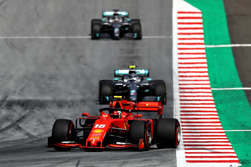 Forma-1, Osztrák Nagydíj, rajt, Leclerc, Bottas, Ferrari, Mercedes, Hamilton 