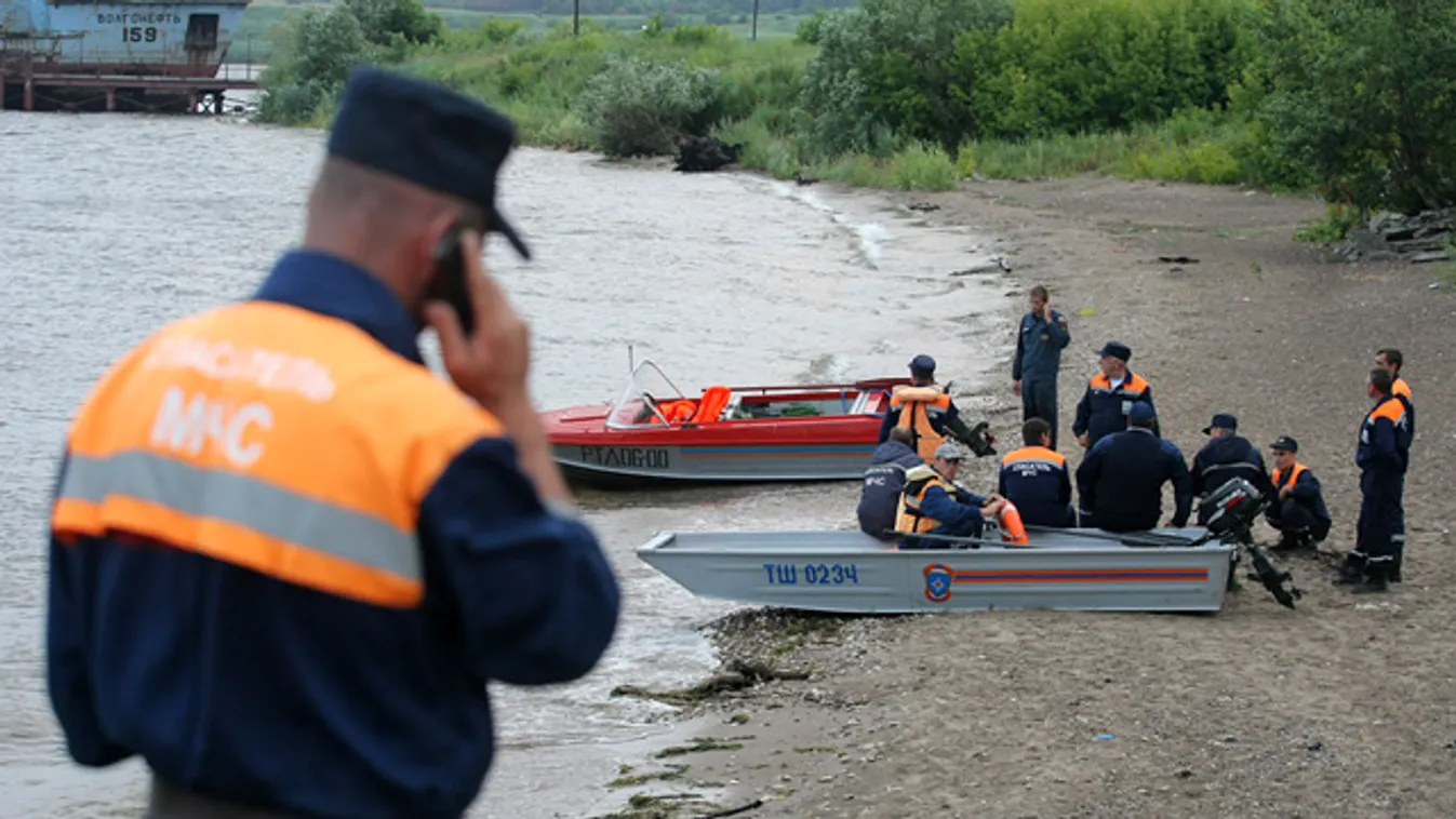 Hajóbaleset a Volga folyón, elsüllyedt a Bulgaria nevű utasszállító