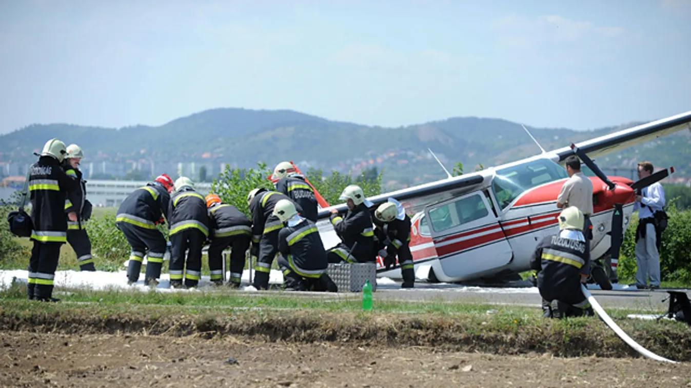 túlfutott a budaörsi reptéren egy Cesna 210 típusú kisrepülőgép, baleset