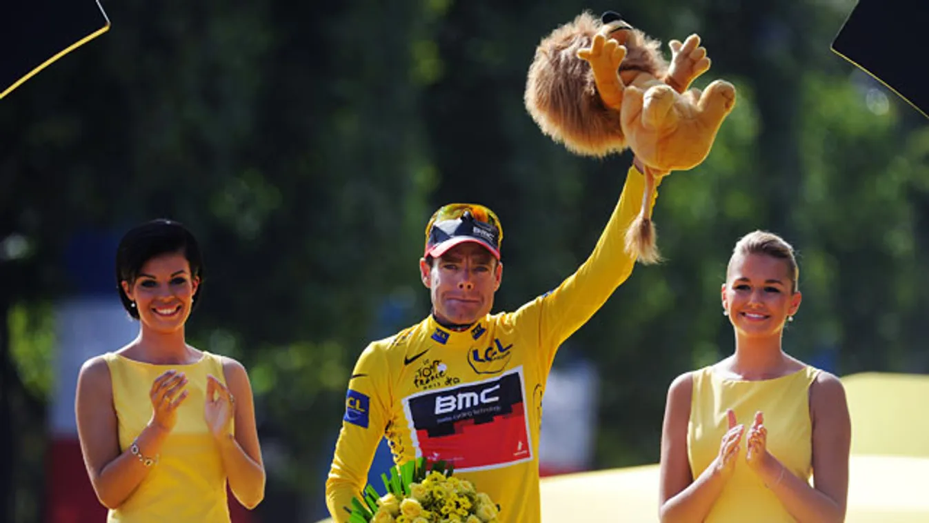 Az ausztrál Cadel EVANS, a BMC csapat kerekese megnyeri a Tour de France -t
