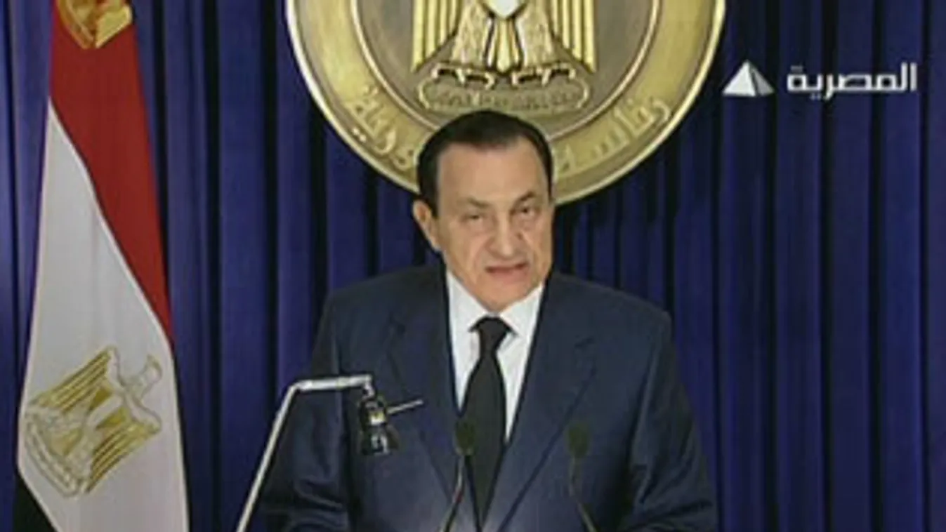 Hoszni Mubarak egyiptomi elnök bejelenti az állami televízióban, hogy nem indul újra a következő választásokon, egyiptomi forrongások