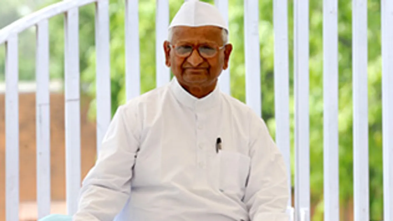 Anna Hazare, éhségsztrájk, tüntetés, India, korrupció