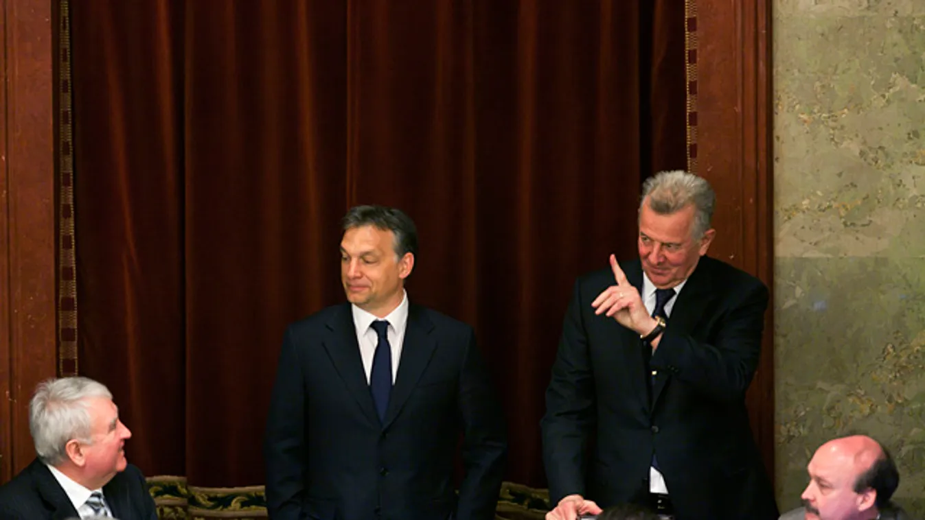 Orbán Viktor, Parlament, plenáris ülés, Schmitt Pál, köztársasági elnök, 2011.04.11., alkotmány, alaptörvény 