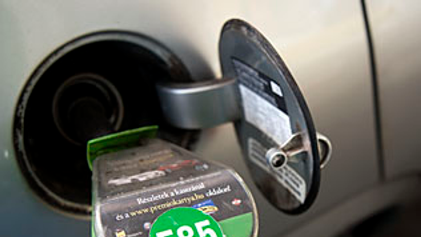 bioetanol illusztráció benzinkút üzemanyag bioüzemanyag üzemanyagár