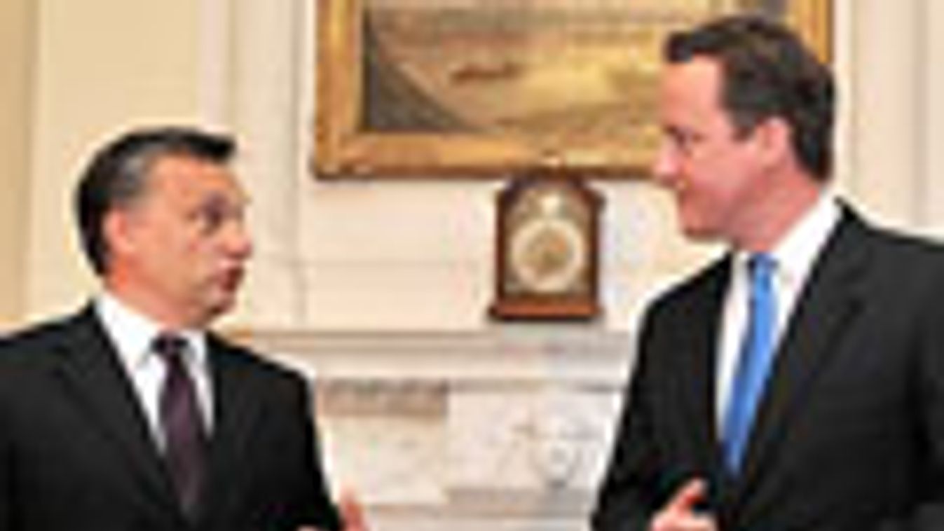Orbán Viktor magyar és David Cameron brit miniszterelnök Londonban, a Downing Street 10-ben 2010. december 15-én.