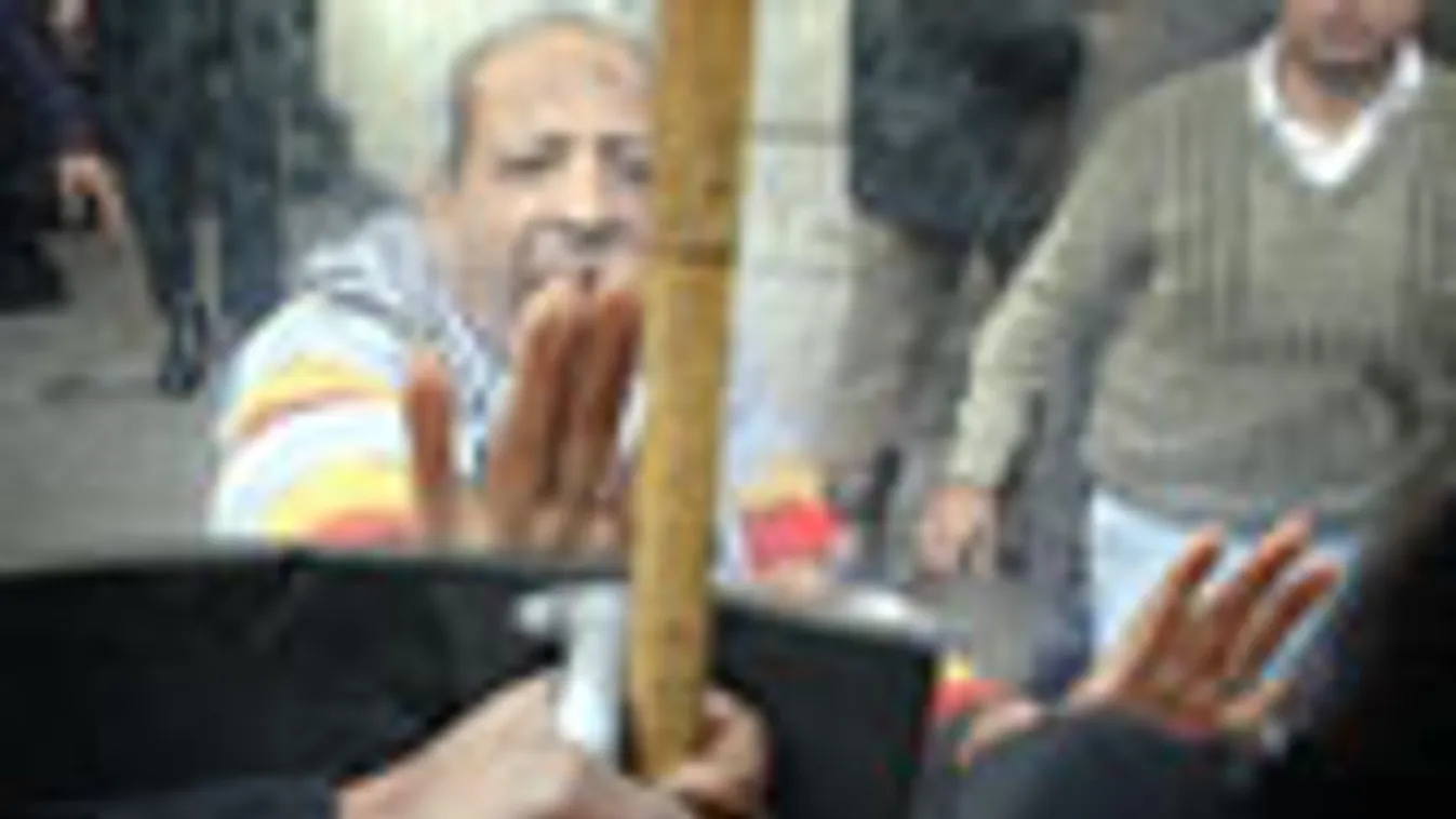 Egyiptom, kormányellenes tüntetés, zavargások, Kairó