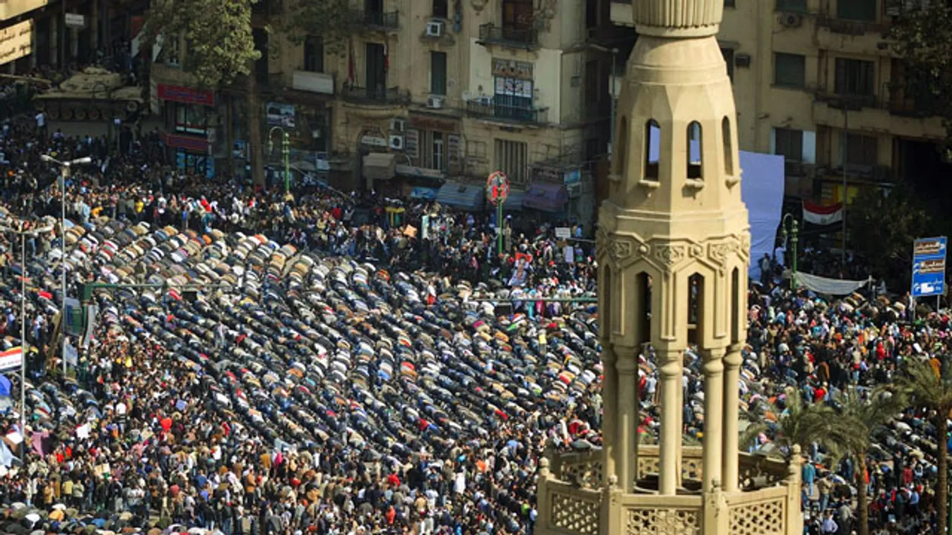 egyiptomi forrongások, tüntetés Kairóban a Tahrír téren 2011. február 1-én