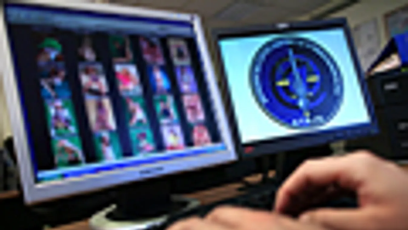 vádat emeltek egy pedofilhálózat tagjai ellen, francia rendőr nyomoz pedofil oldal, számítógépes bűnözés