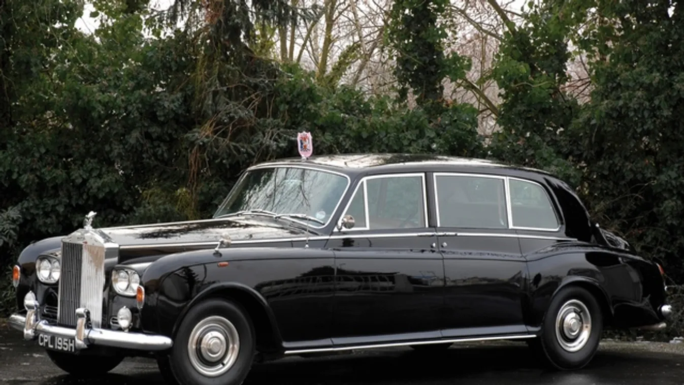 Az angol királyi család autói