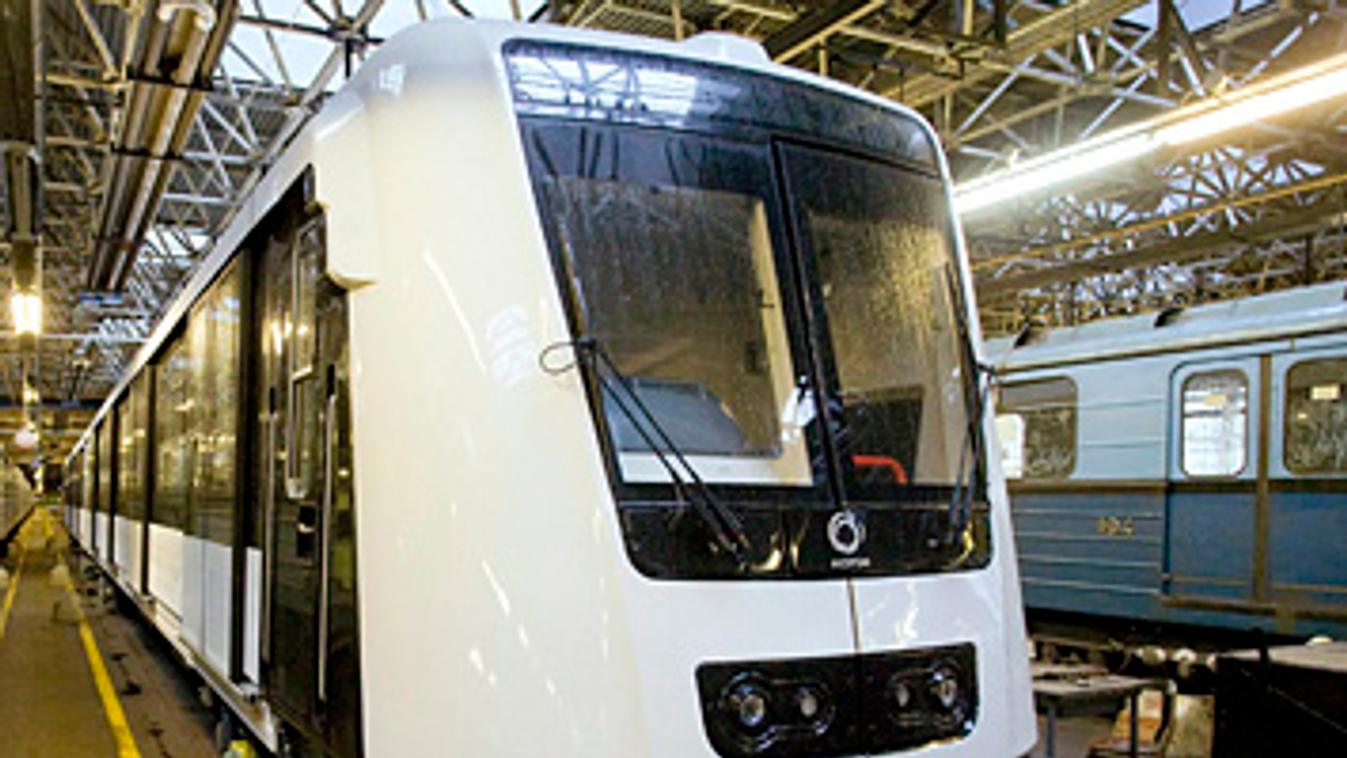 Alstom Transport Metropolis típusú metrókocsija, amit a 2-es metró vonalára terveztek 
