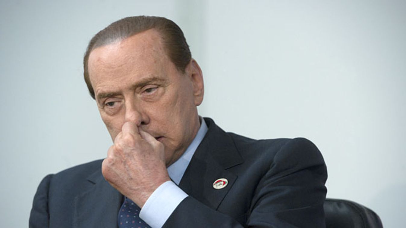 Silvio Berlusconi, olasz kormányválság