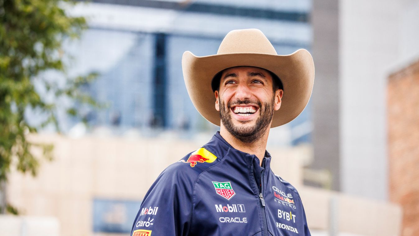 Daniel Ricciardo EDITORIAL PHOTOGRAPHY Horizontal BEST OF 
