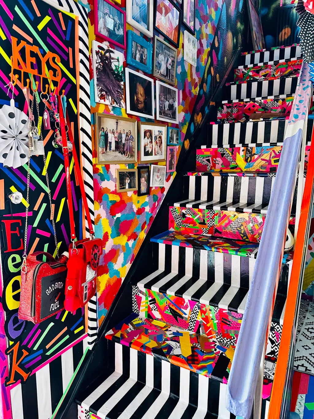 színes otthon, 2023.12.30.,  Pink Punk House Barbie House Barbie Movie Beetlejuice movie Colourful House House DIY maximalism maximalist maximalist decor maximalist style UK property ODDSHOT 