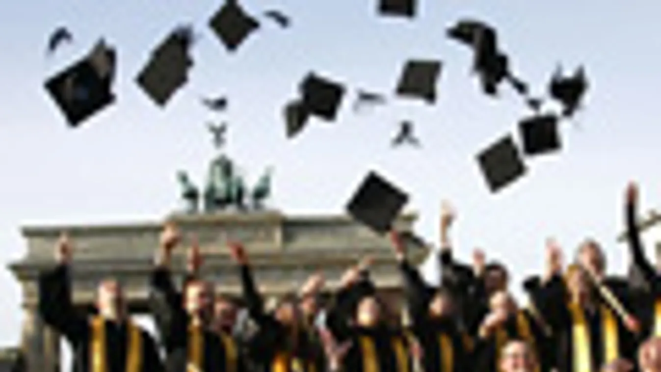 magyar diákok a külföldi felsőoktatásban, az International Business School Berlin végzős hallgatói Berlinben 