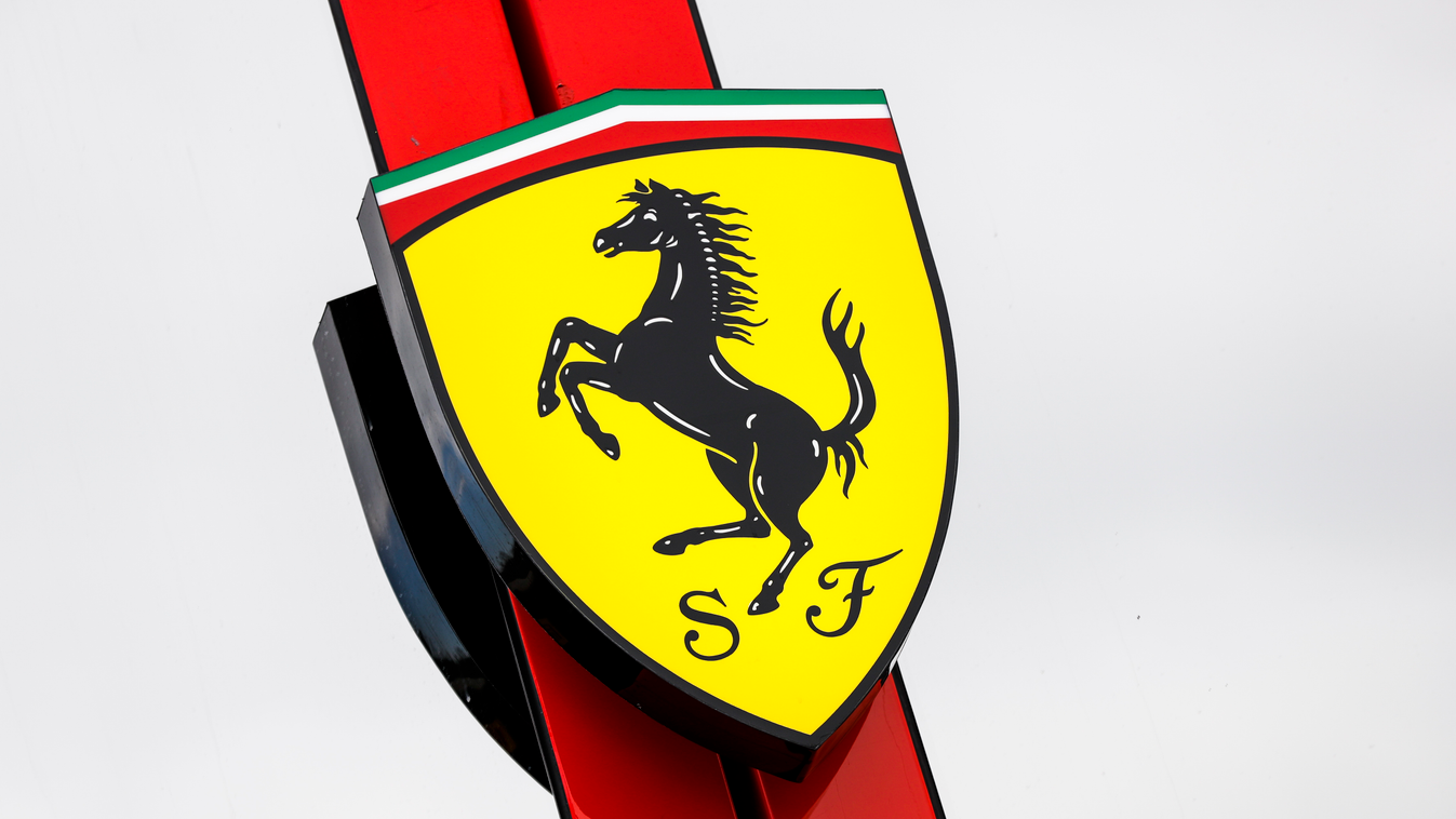 A Forma-1 előszezoni tesztje Barcelonában - 2. nap, Scuderia Ferrari logo 