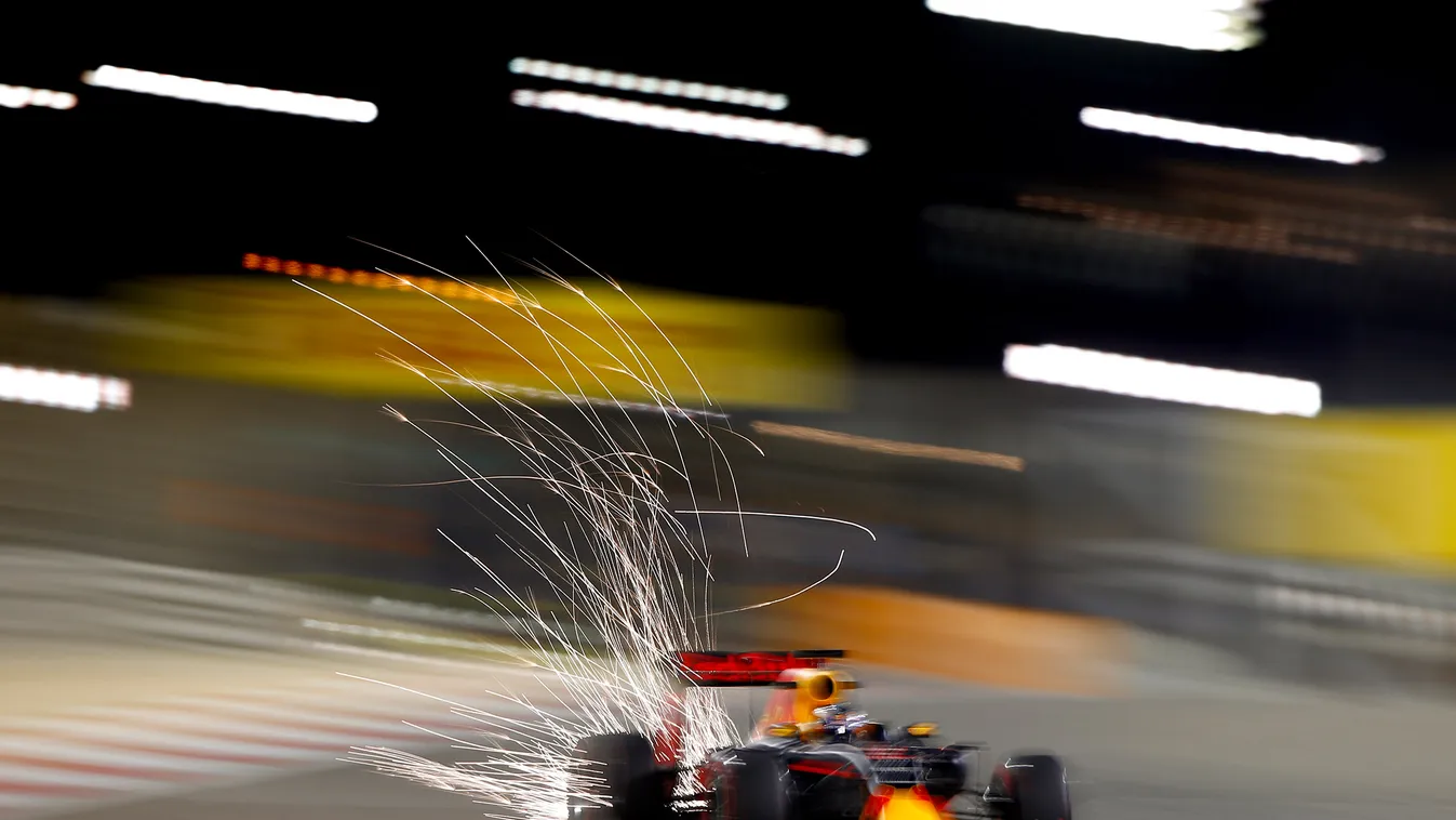 Forma-1, Daniel Ricciardo, Red Bull, Bahreini Nagydíj, szikra 