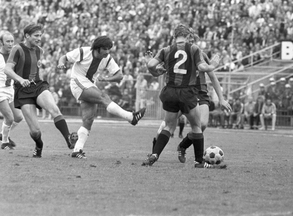Soccer - 1970-71 - Eintracht Frankfurt - FC Bayern Munich 0-1