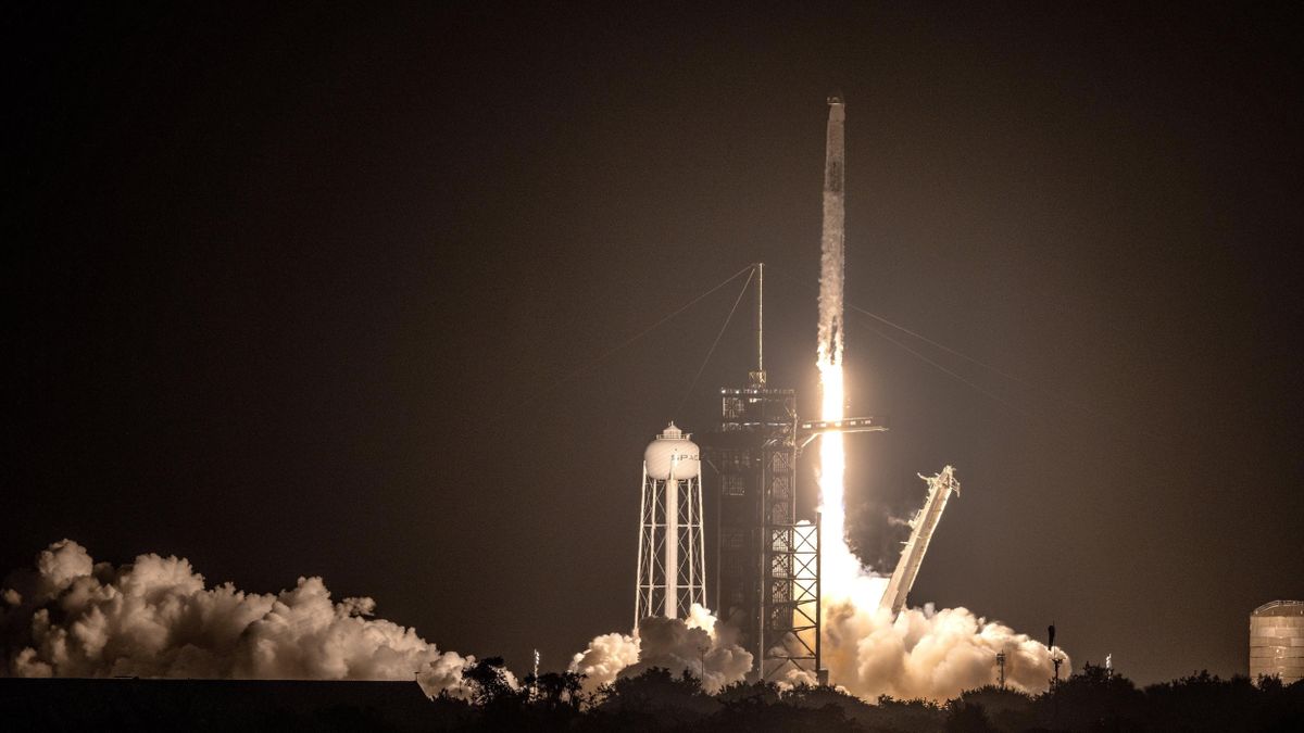 Hatalmas bírságot kapott a SpaceX