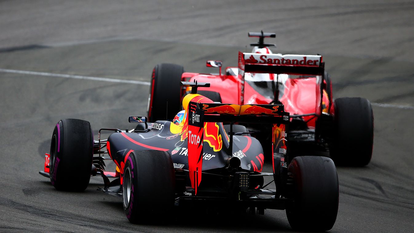 Forma-1, Sebastian Vettel, Scuderia Ferrari, Daniel Ricciardo, Red Bull Racing, Kanadai Nagydíj 