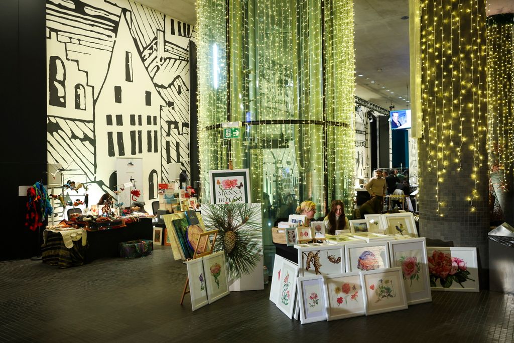 Adventi Iparművészeti vásár nyílt a Várkert Bazárban, galéria, 2023 